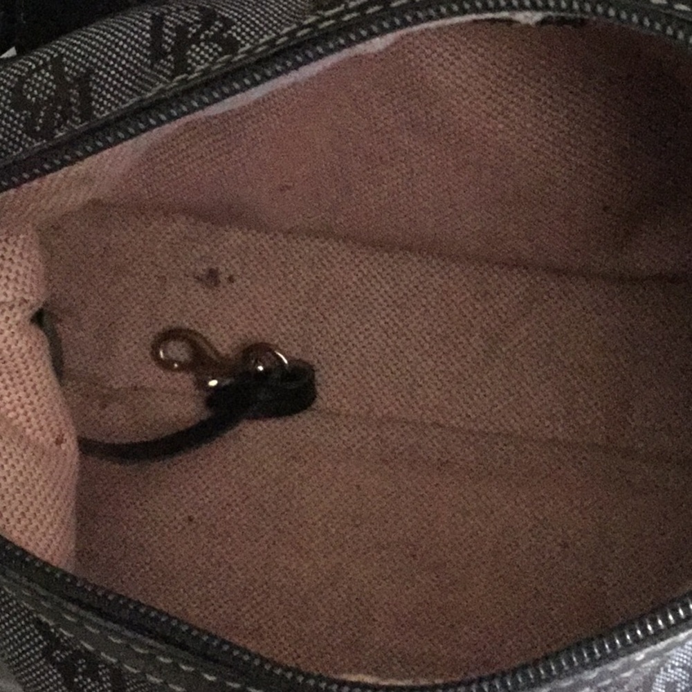 DOONEY & BOURKE PURSE - Picture 6 of 8